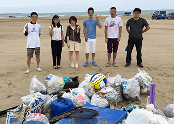 海岸清掃の実績（2016年8月）